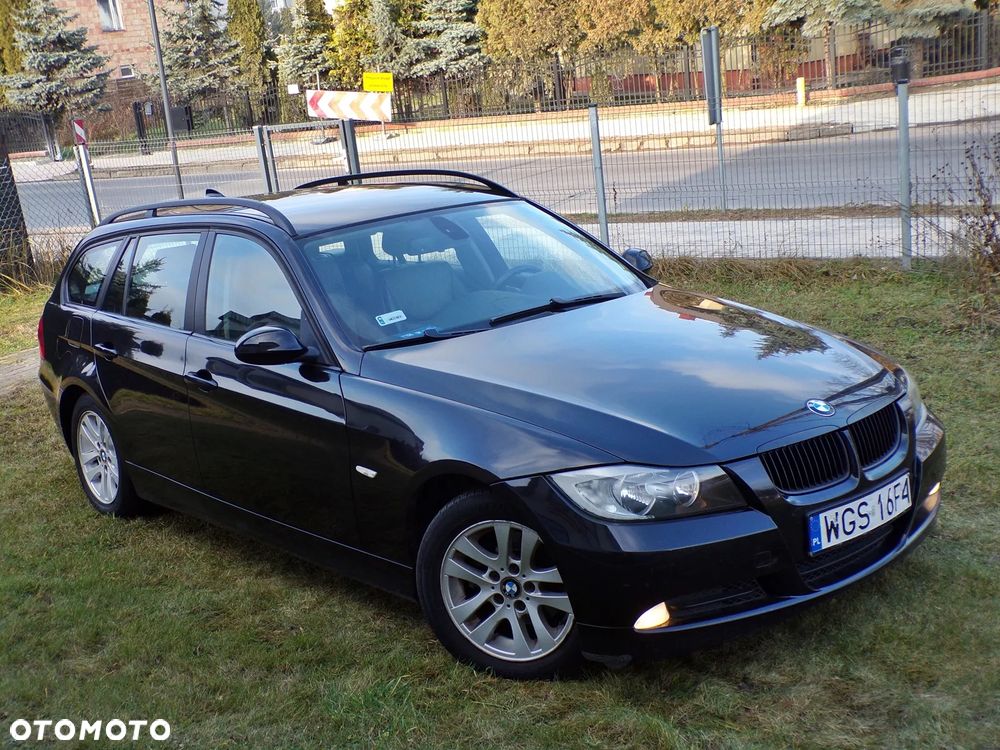 BMW Seria 3 320d DPF Efficient Dynamics Edition - 13