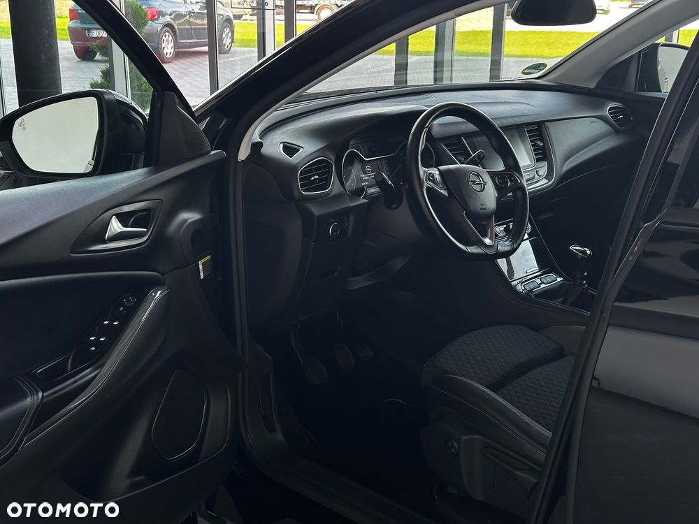 Opel Grandland X - 13