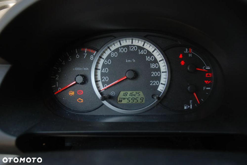 Mazda 5 1.8 Exclusive - 21