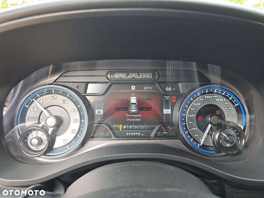 RAM 1500 - 9