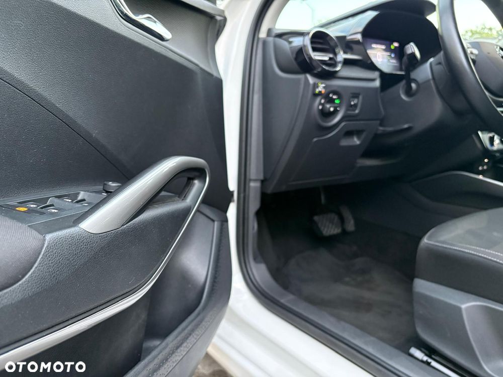 Skoda Fabia 1.0 TSI Selection DSG - 18