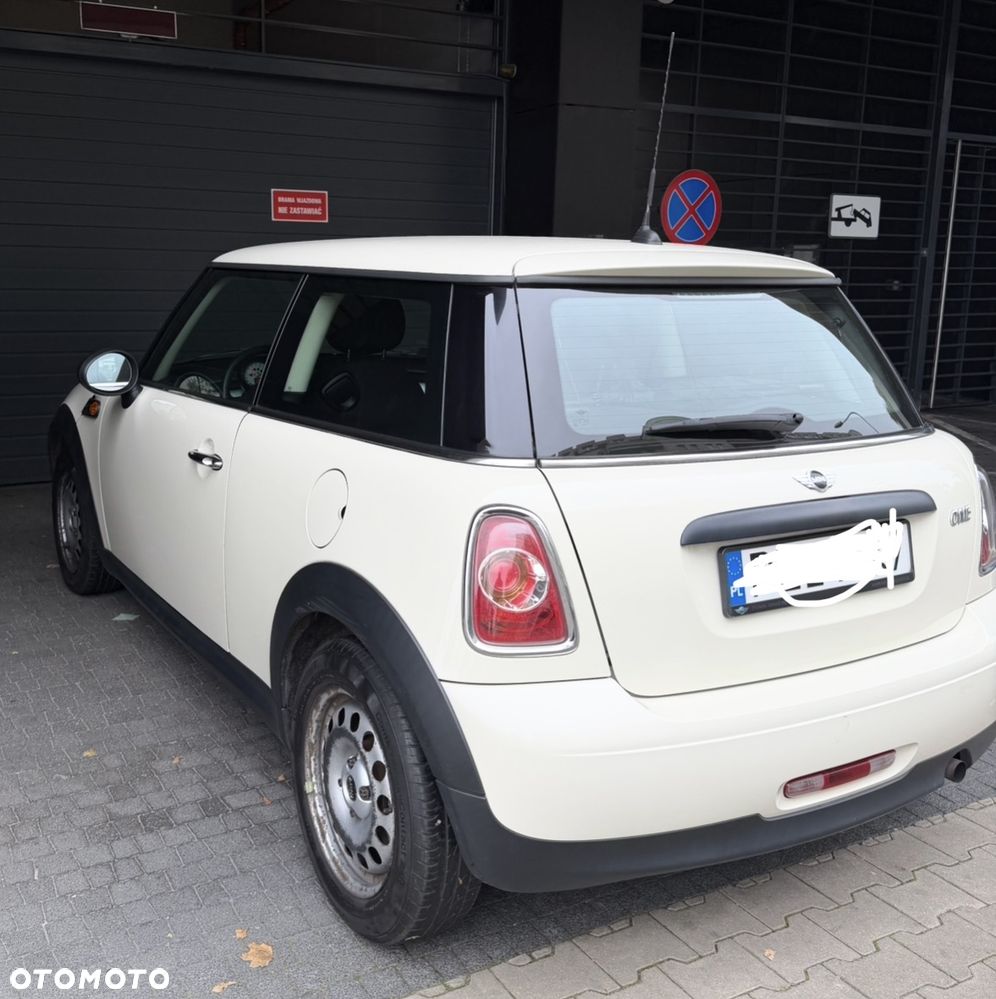 MINI ONE Standard - 13