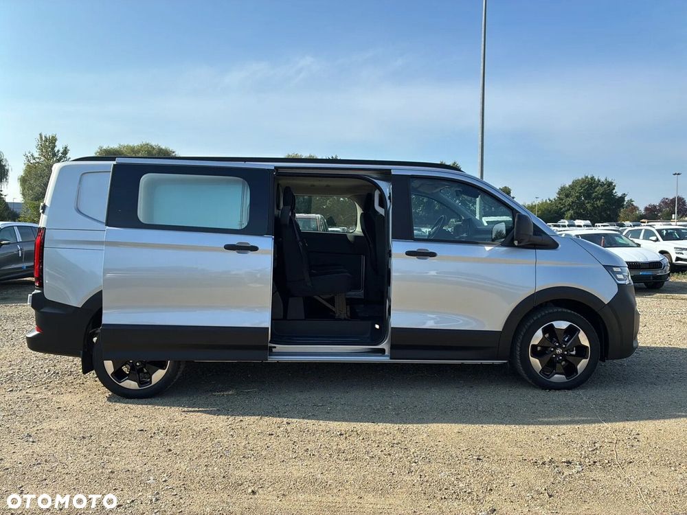 Volkswagen Transporter T7 PanAmericana PLUS Furgon/6-cio osob./(L2) 2.0 TDI 170KM, r.o. 3500 mm - 9