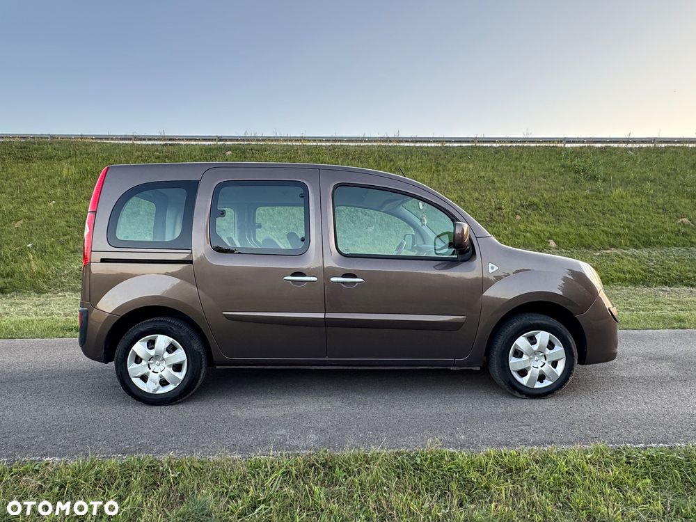 Renault Kangoo 1.6 16V 105 Luxe - 16