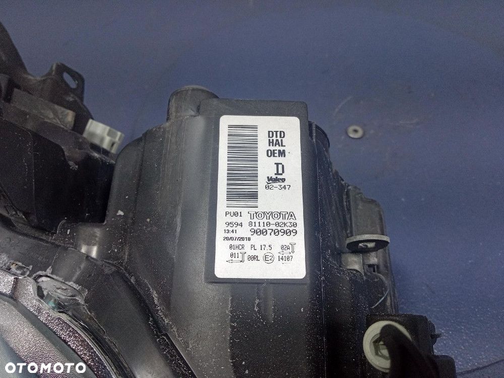 TOYOTA AURIS II LIFT 15-18 HYBRID REFLEKTOR LEWY LAMPA PRZÓD 81110-02K30 - 8