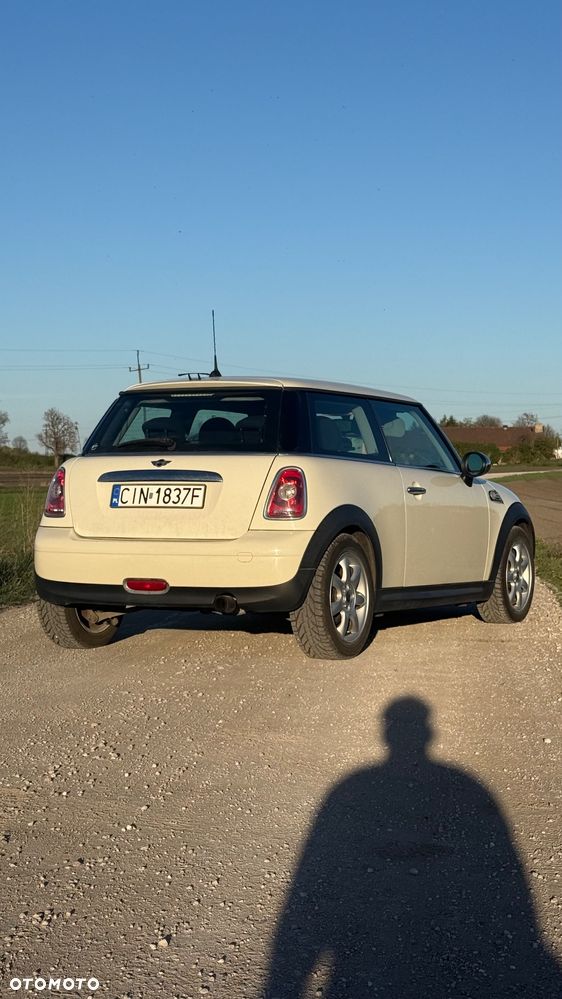 MINI ONE Standard - 2