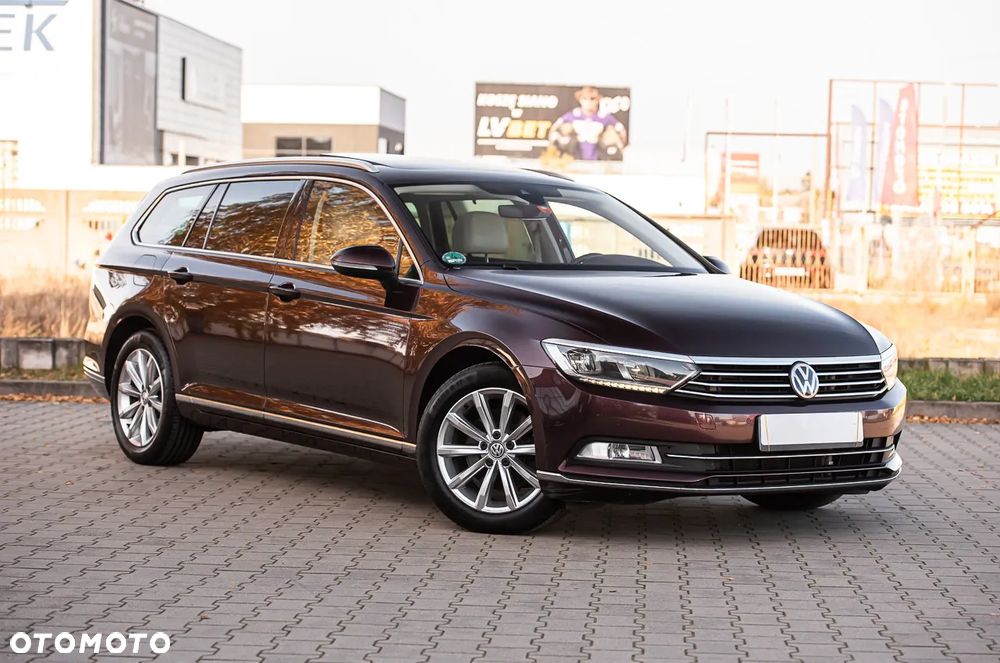 Volkswagen Passat ver-1-8-tsi-bluemotion-technology-dsg-comfortline - 1