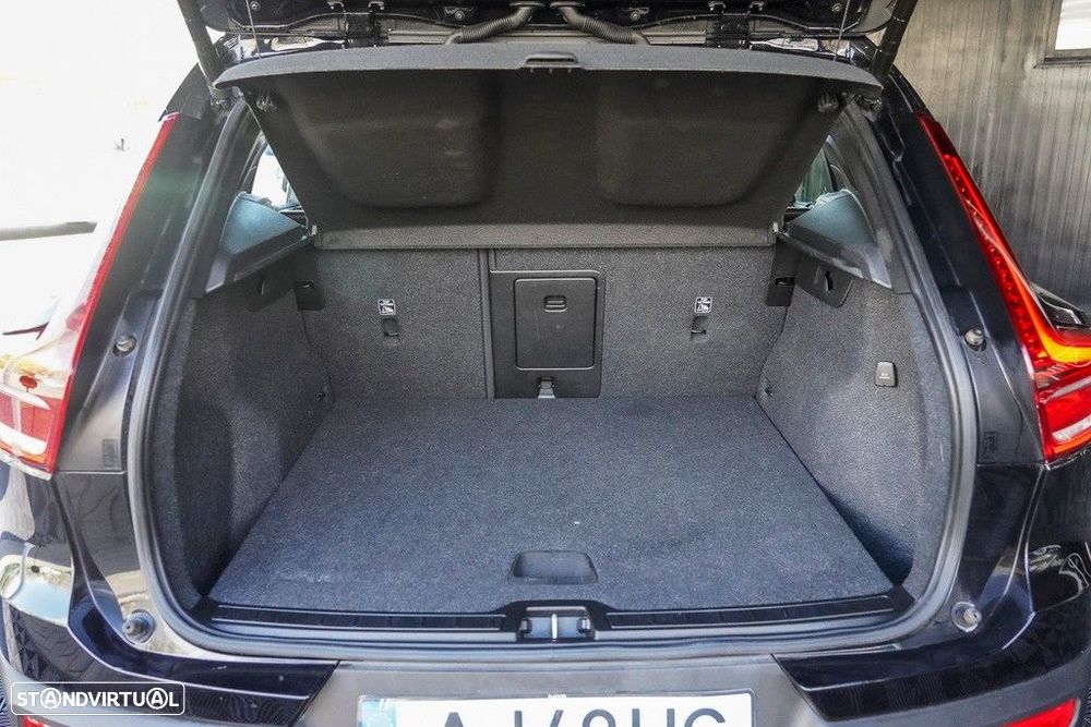 Volvo XC 40 1.5 T4 PHEV R-Design - 52