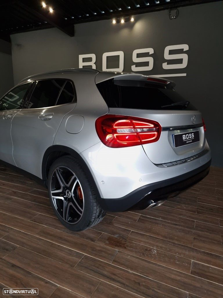 Mercedes-Benz GLA 200 CDi Urban Aut. - 18