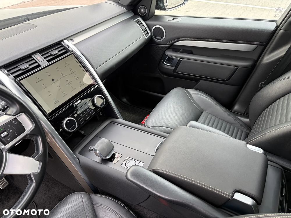 Land Rover Discovery 2.0 P300 R-Dynamic SE - 14