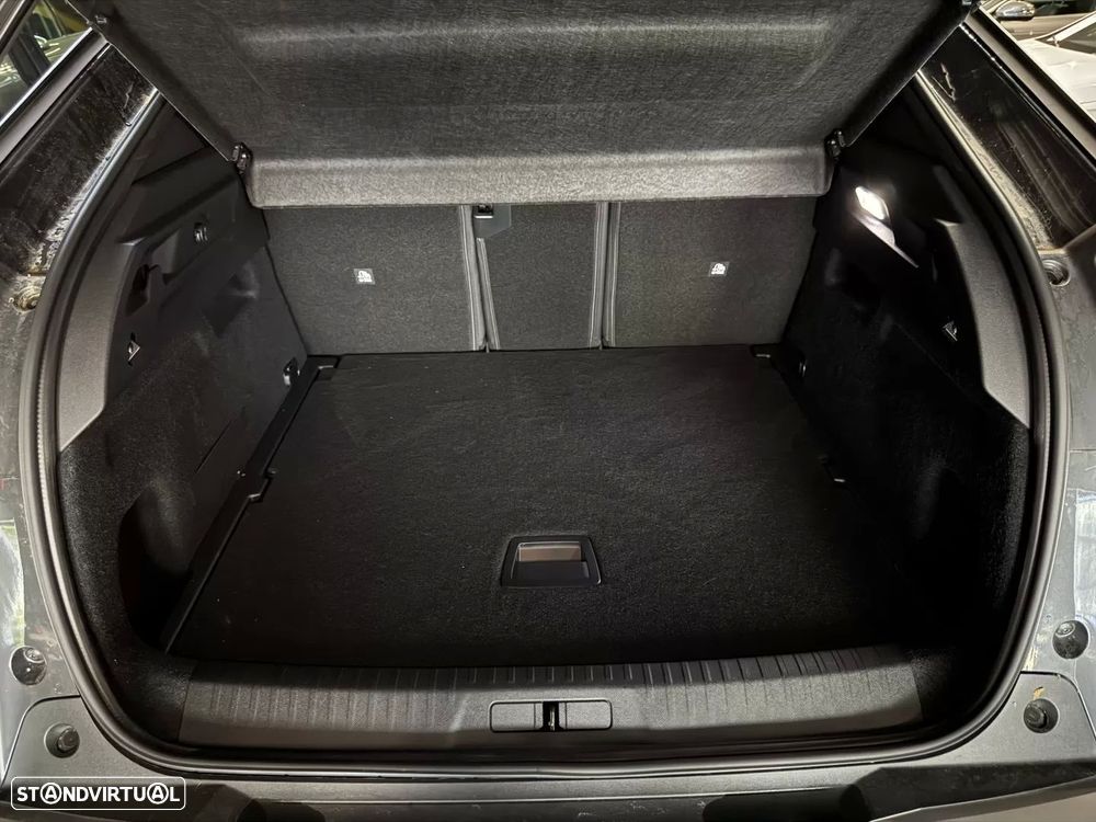 Peugeot 3008 1.2 Hybrid Allure Pack e-DCS6 - 25