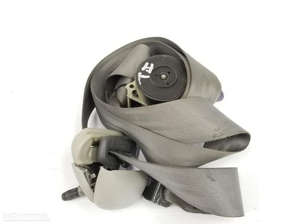 CINTO DE SEGURANÇA TRASEIRO ESQUERDO TOYOTA HILUX KUN - 1