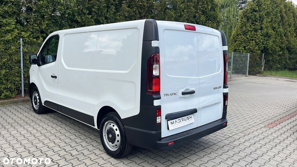 Renault Trafic - 6