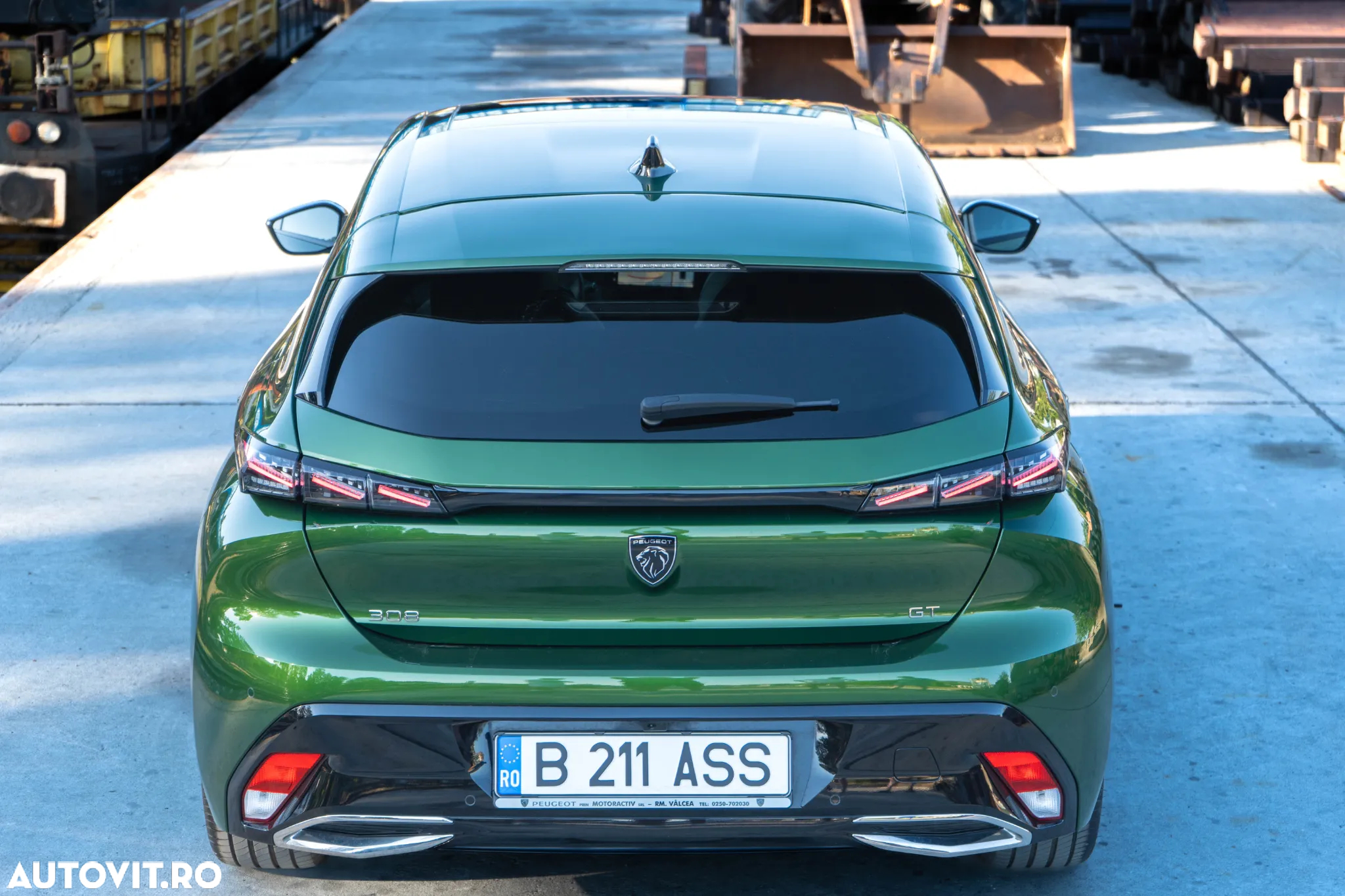 Peugeot 308 1.2L PureTech 130 S&S EAT8 GT - 3
