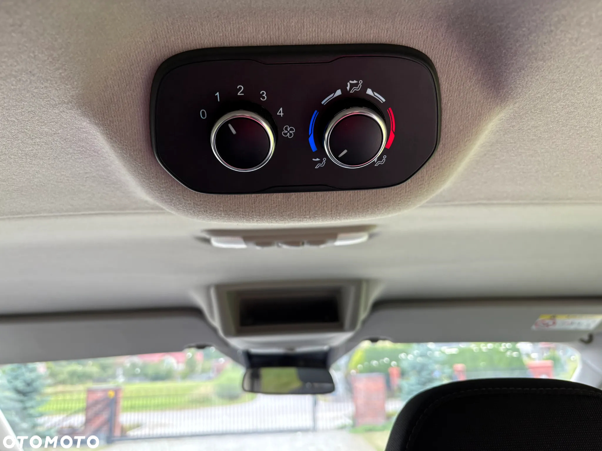 Ford Transit Custom Kombi 320 L2H1 Trend - 10