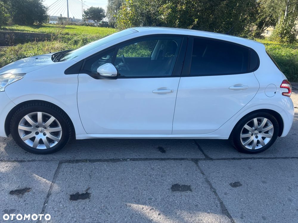 Peugeot 208 1.4 HDi Access - 7