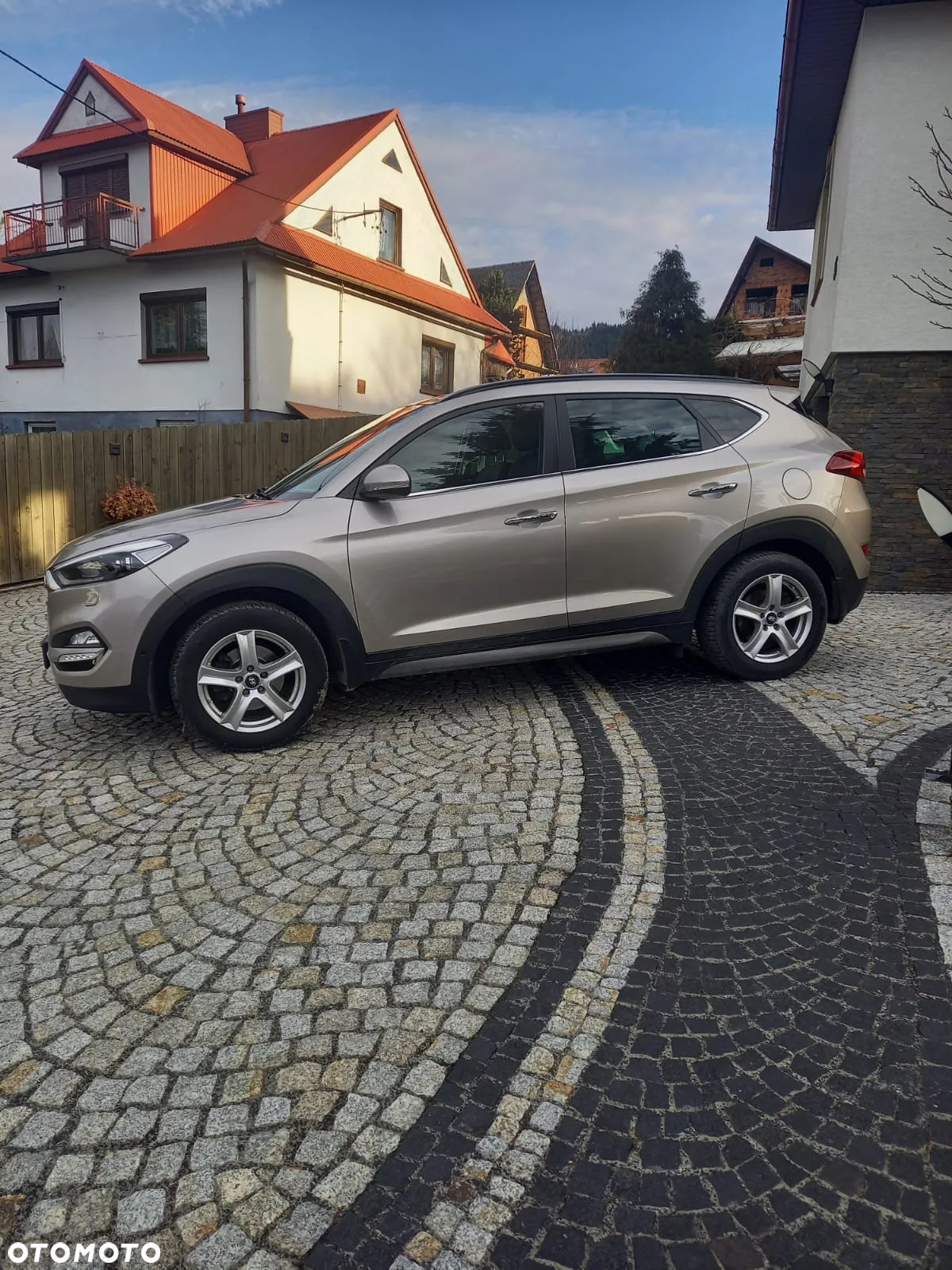 Hyundai Tucson 1.6 T-GDI Tour de Pologne 4WD DCT - 3