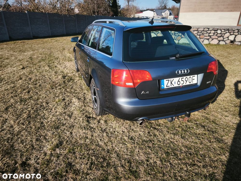 Audi A4 Avant - 8