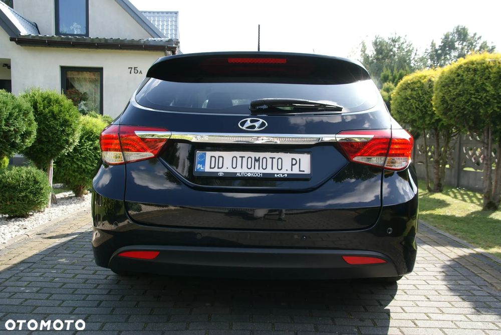 Hyundai i40 Kombi blue 1.6 Classic - 6