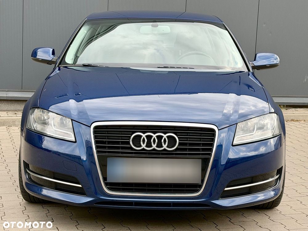 Audi A3 Sportback 1.8 TFSI S line Sportpaket - 2