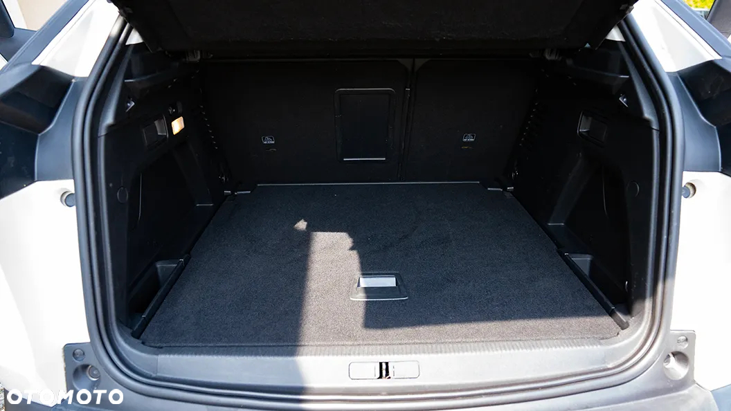 Peugeot 3008 1.5 BlueHDi Allure Pack S&S - 25