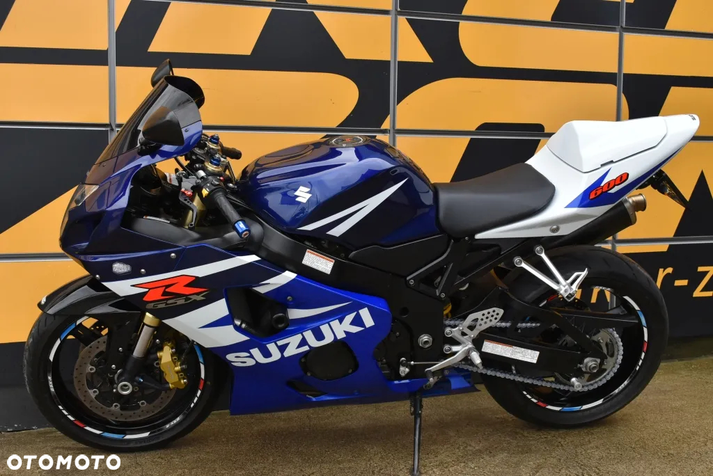 Suzuki GSX-R - 7