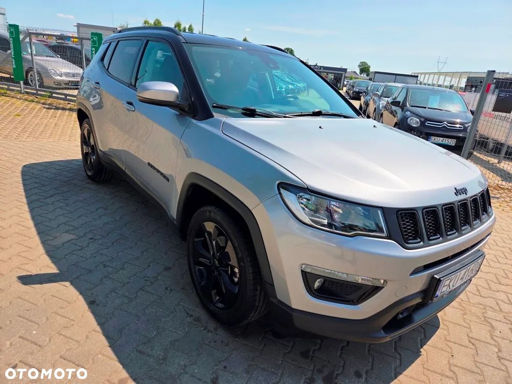 Jeep Compass 1.4 MultiAir Longitude - 23