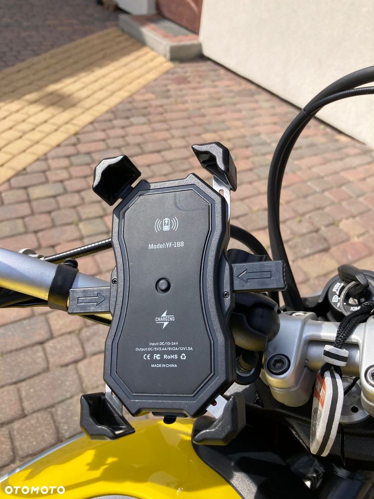 Ducati Scrambler - 12