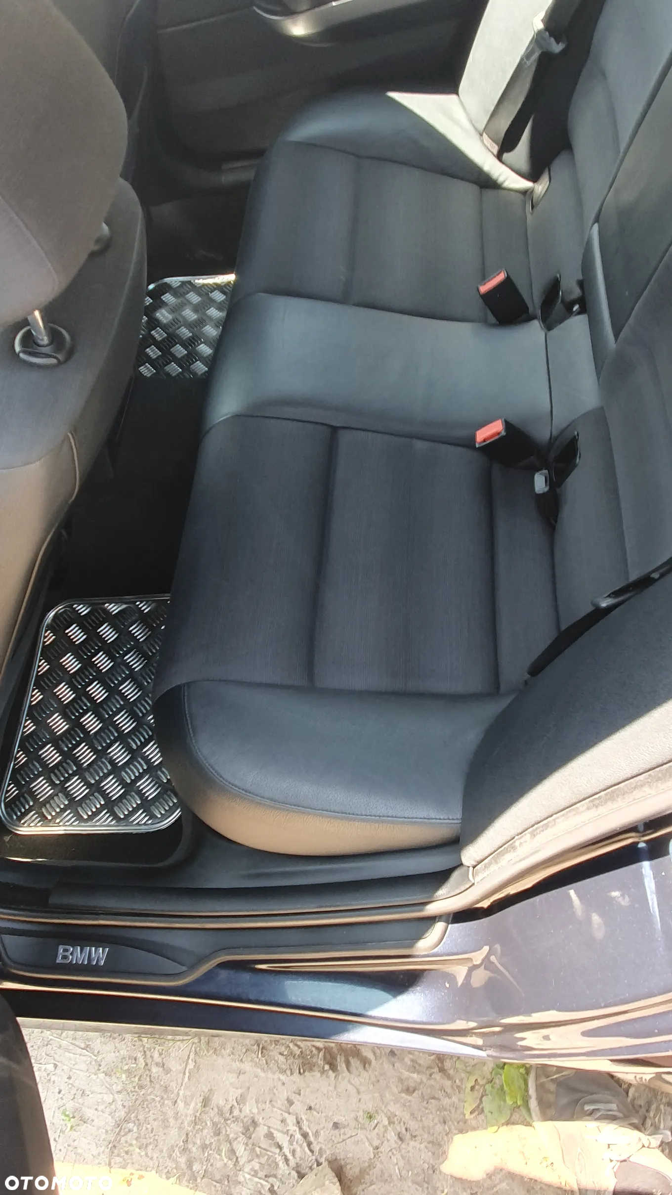 BMW Seria 3 325i - 11
