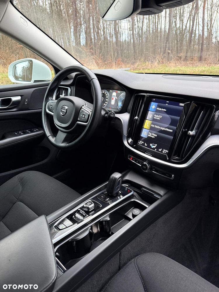 Volvo V60 B4 D Geartronic Momentum Pro - 15