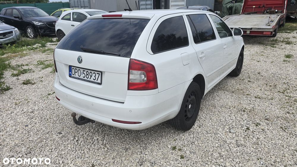 Skoda Octavia 2.0 TDI DPF Elegance - 8