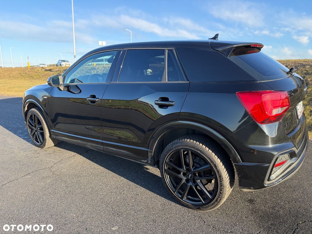 Audi Q2 35 TDI S tronic - 6