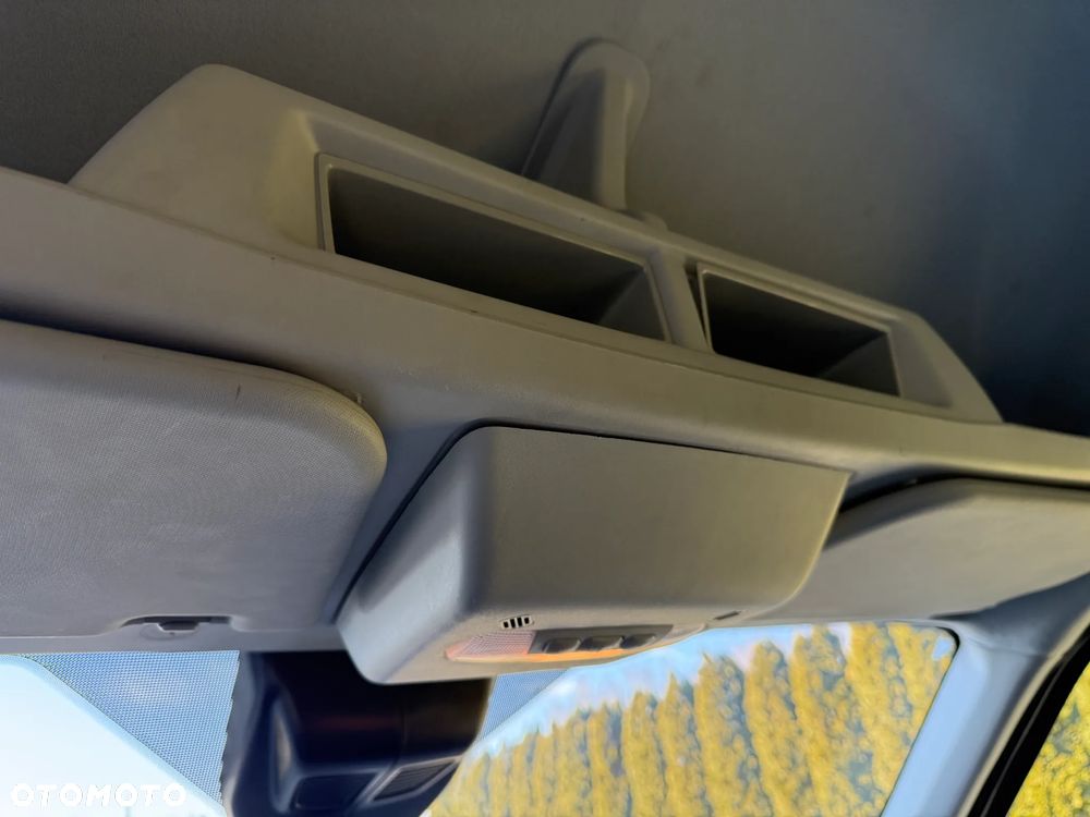 Ford Transit - 19