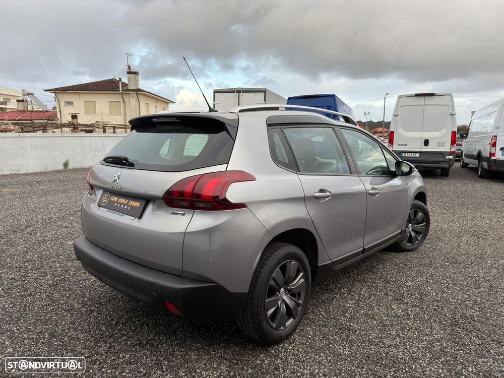 Peugeot 2008 1.2 PureTech Active - 3