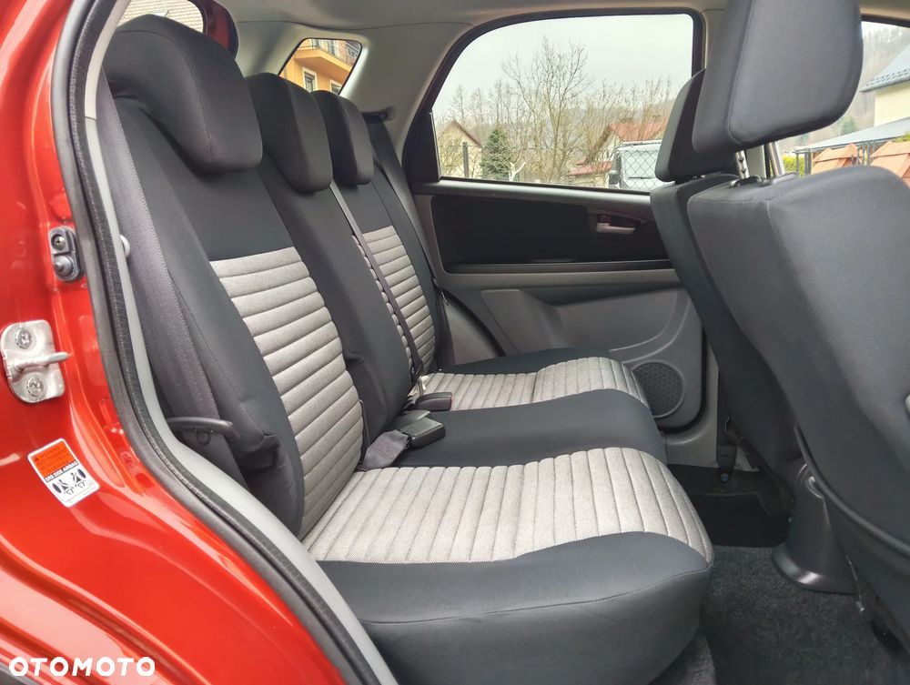 Suzuki SX4 1.6 VVT 4x4 Comfort - 17