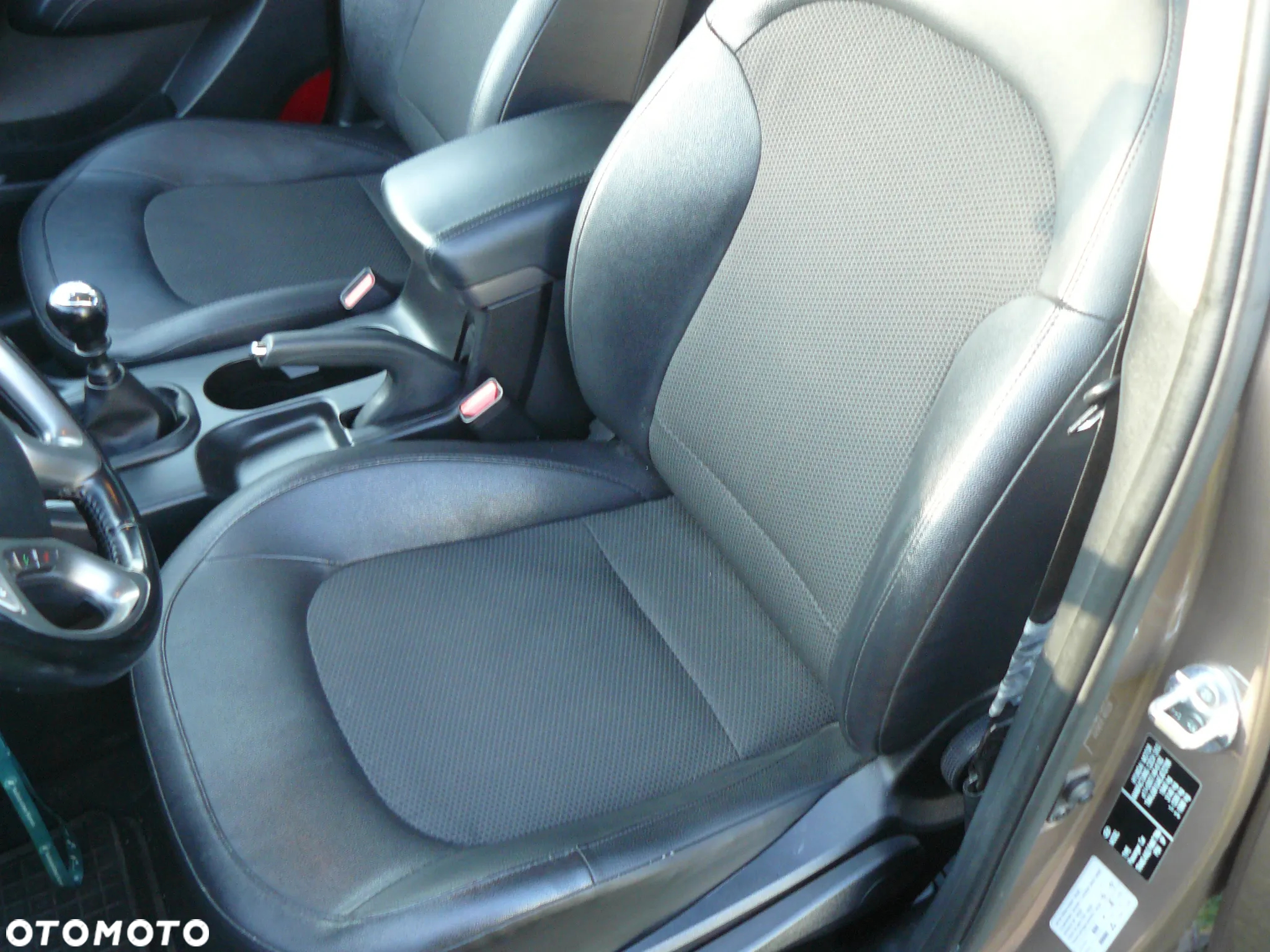 Hyundai ix35 - 14