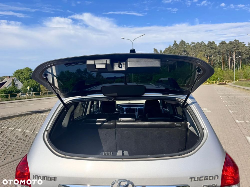 Hyundai Tucson 2.0 CRDi Style 2WD - 12