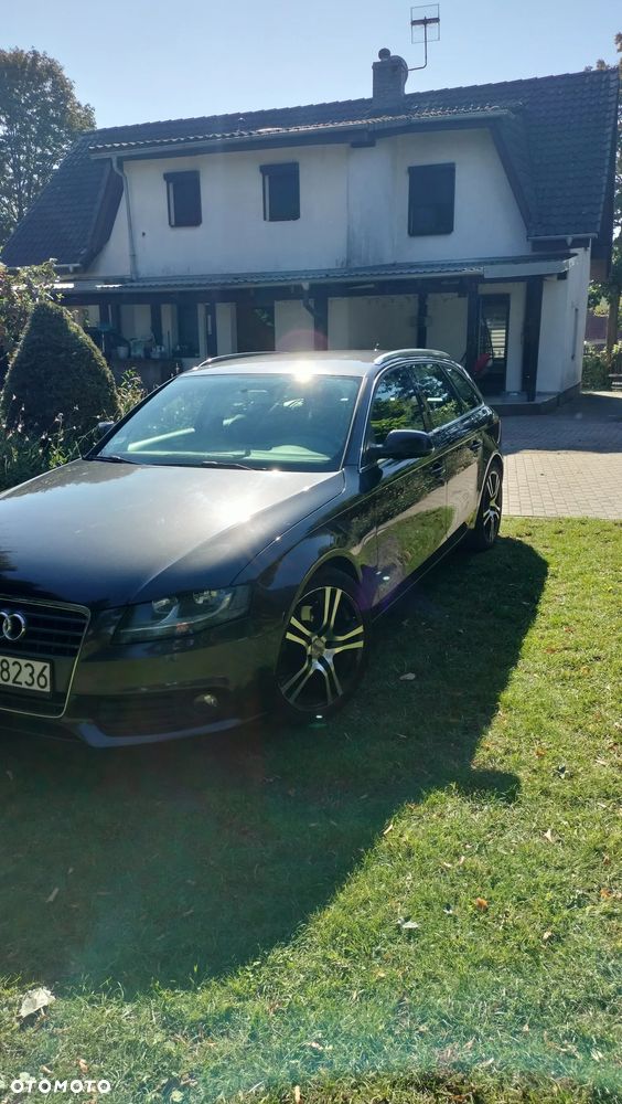 Audi A4 - 4
