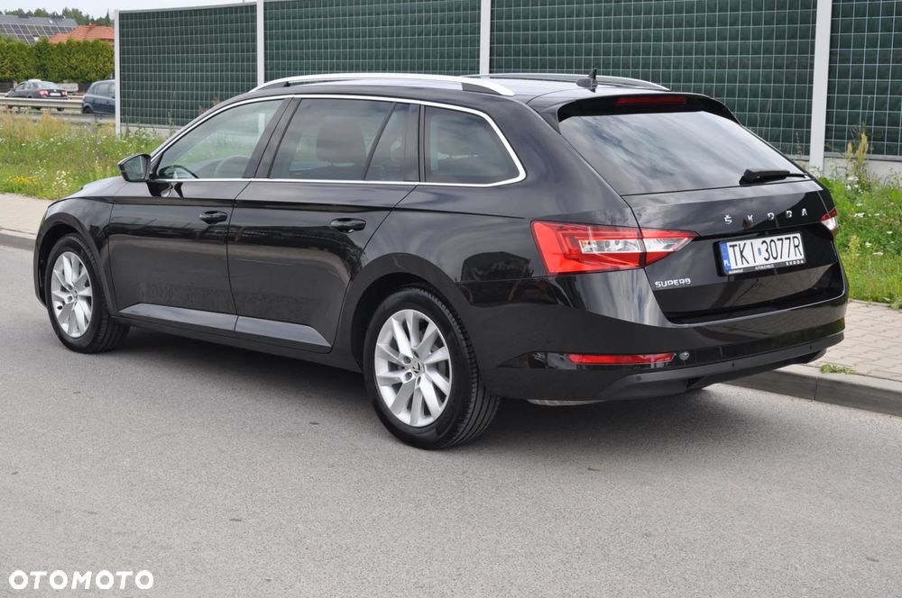 Skoda Superb 1.5 TSI Ambition DSG - 15