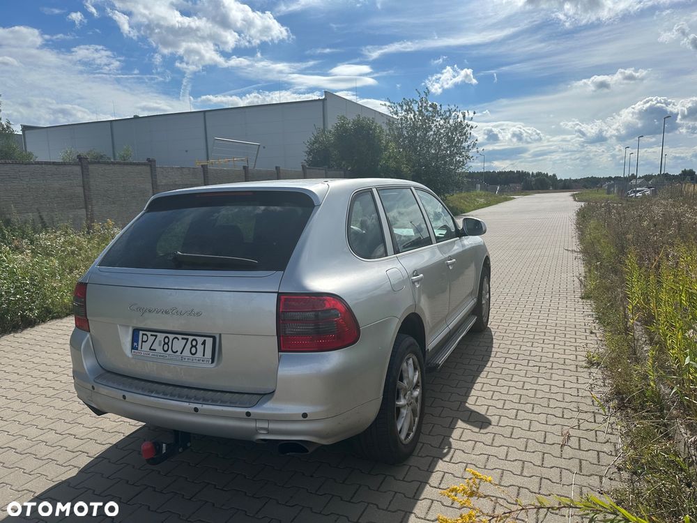 Porsche Cayenne Tiptronic S - 3