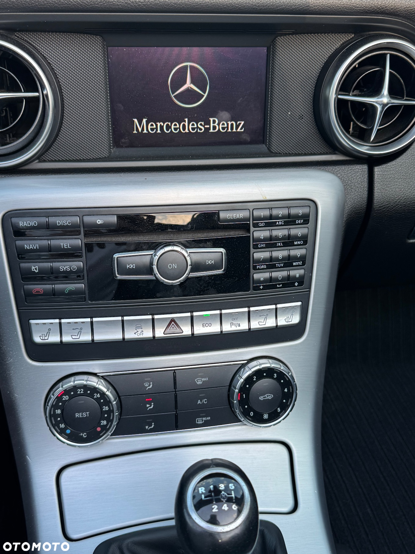 Mercedes-Benz SLK 200 CGI - 7
