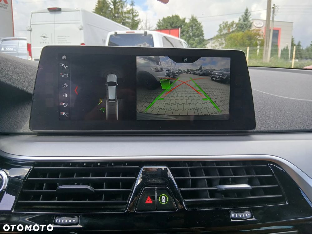 BMW Seria 5 520d Luxury Line - 15