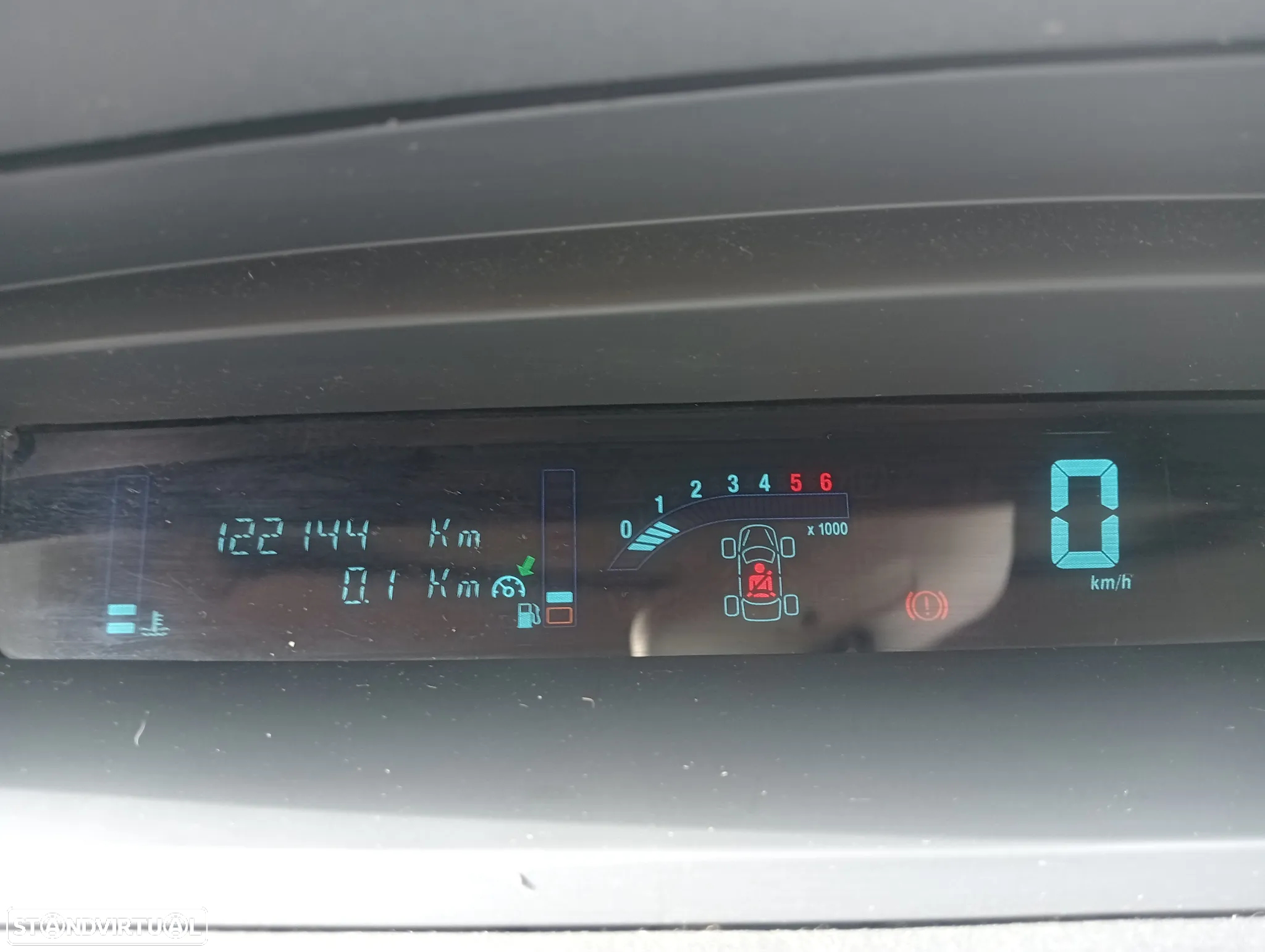 Renault Scénic 1.9 dCi Dynamique - 20