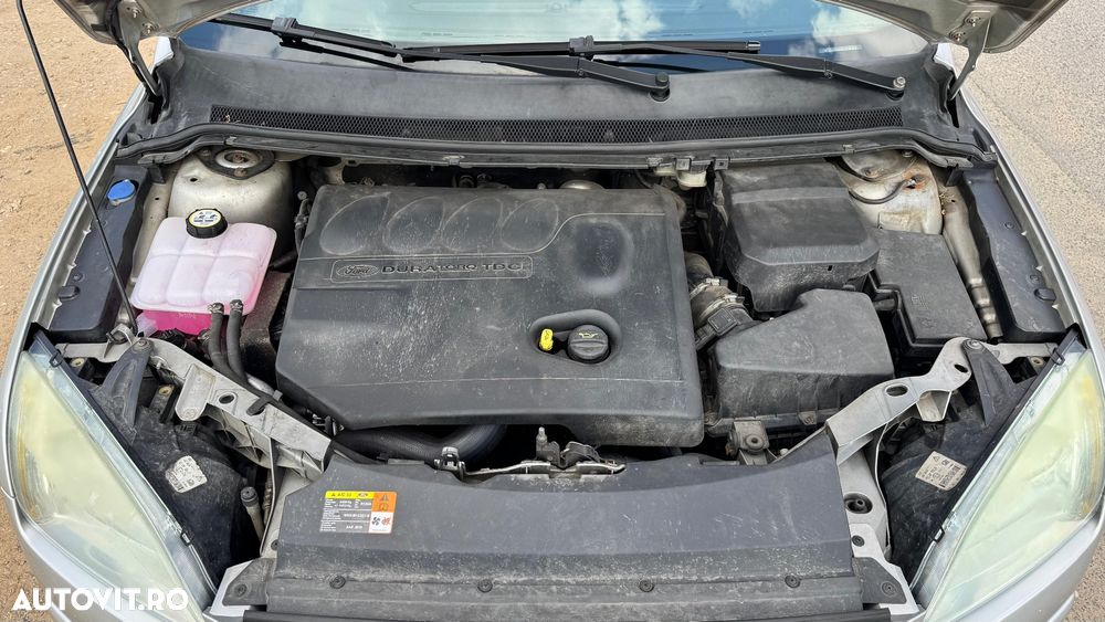 Ford Focus 2.0 TDCi Ghia - 7
