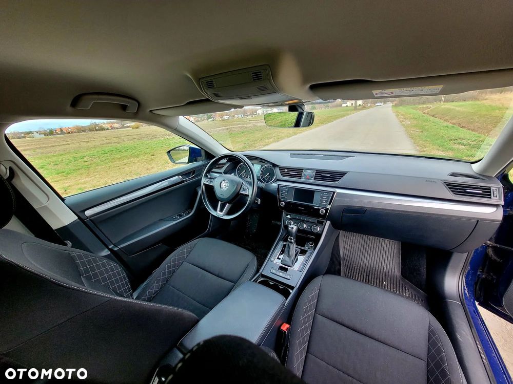 Skoda Superb 1.4 TSI ACT Active DSG - 2