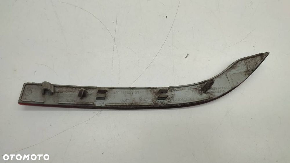 ODBLASK TYŁ PRAWY OPEL INSIGNIA A KOMBI 13277882 - 2