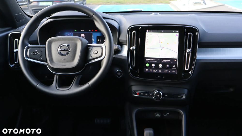 Volvo XC 40 B3 Core - 12