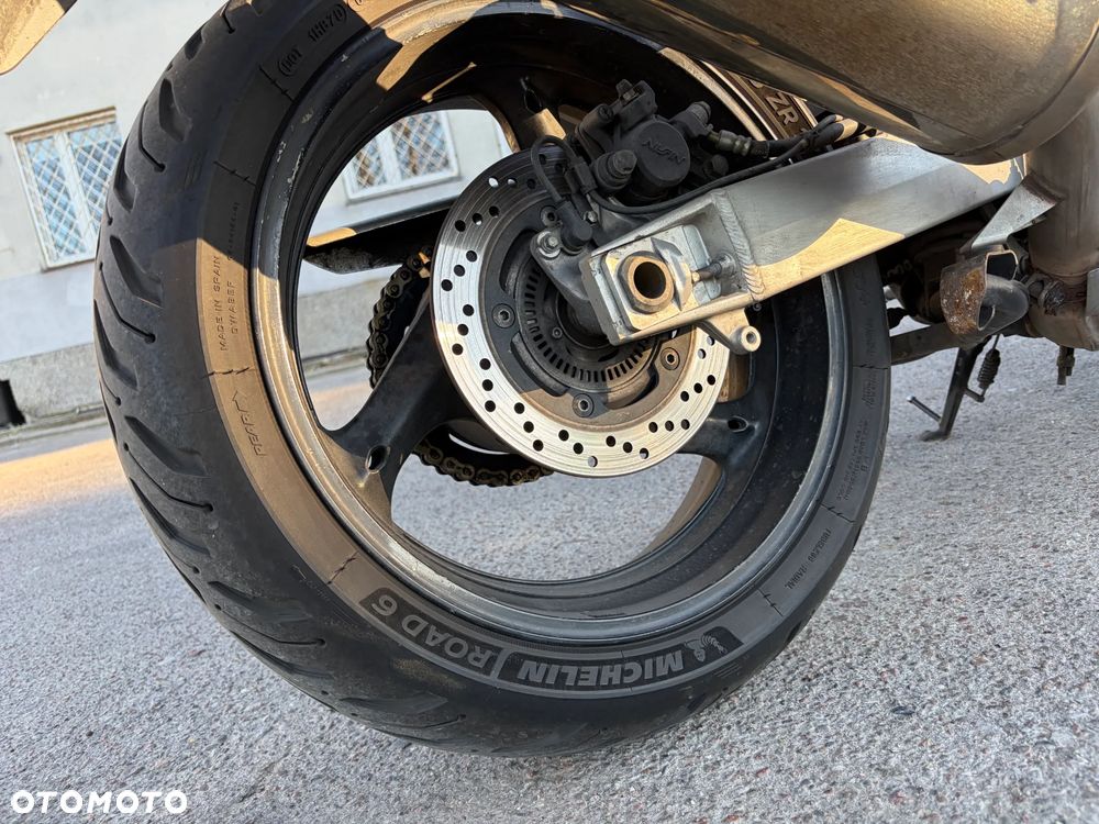 Suzuki Bandit - 11