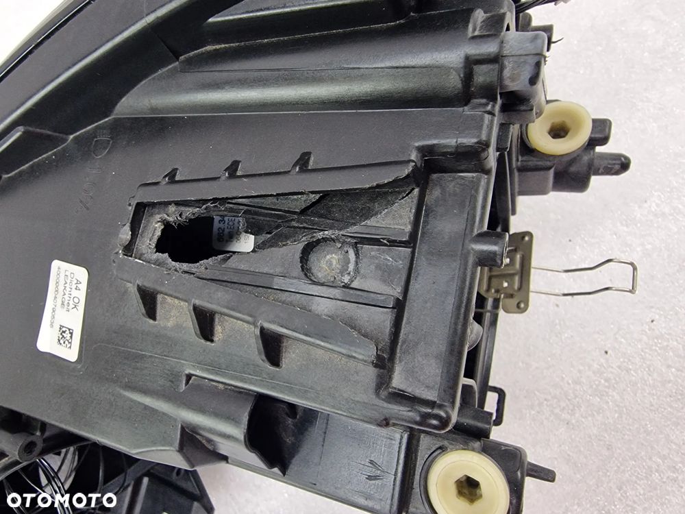 AUDI A1 LIFT 8XA 13- PRAWA LAMPA PRZEDNIA PRZÓD XENON + LED , NR 8XA941006 , NR AUKCJI LA608 - 13