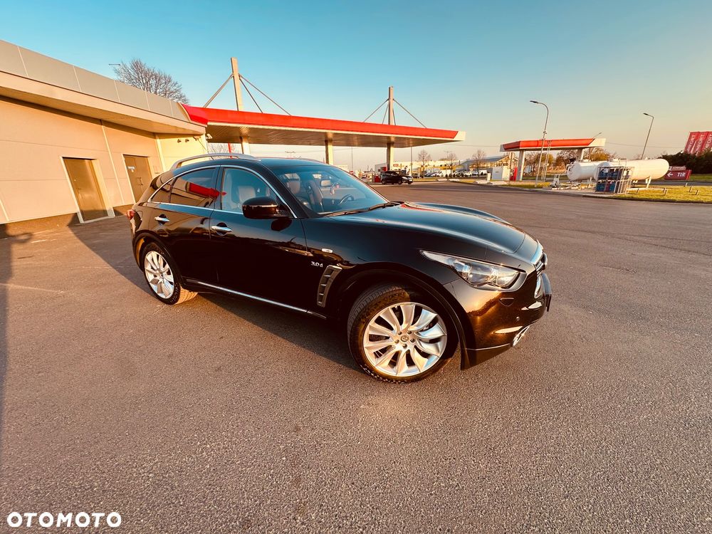 Infiniti QX70 3.0d S - 1